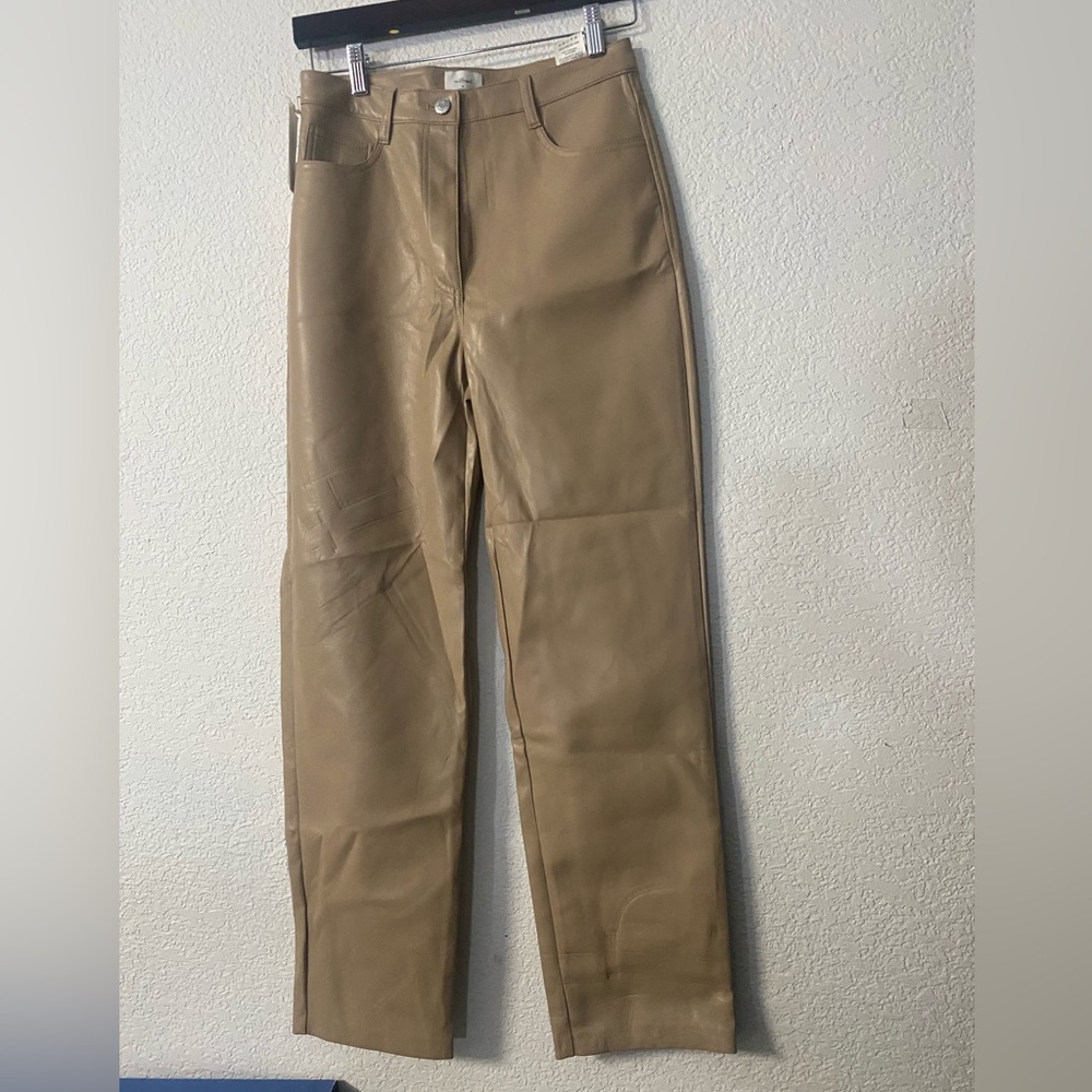 Wilfred The Melina Faux leather straight leg pants in Tan 6short